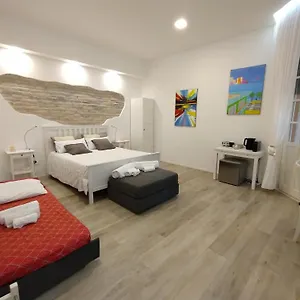 https://malilas-cipitelli-trevi.it-romehotels.com