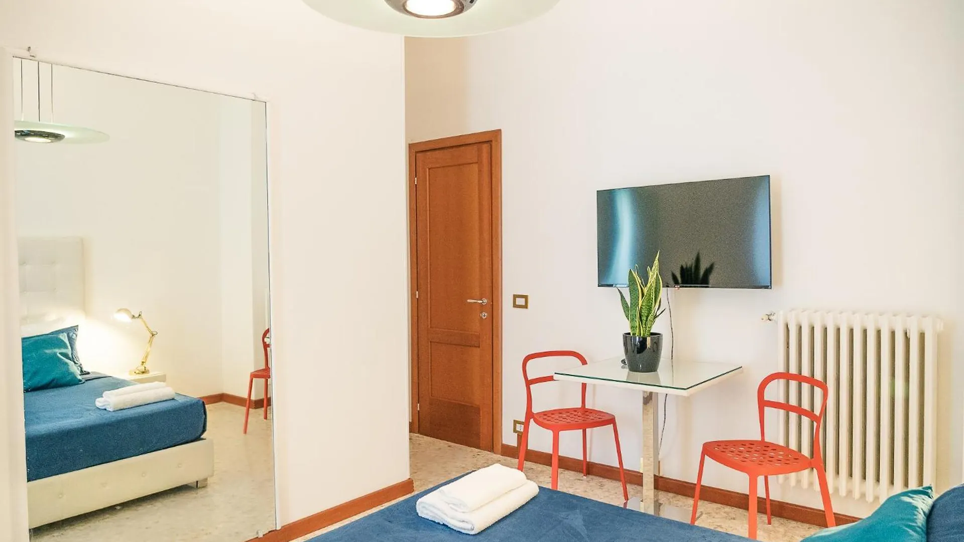 Bari City Center - Locazioni Turistiche - Hotel 0*,  Italy